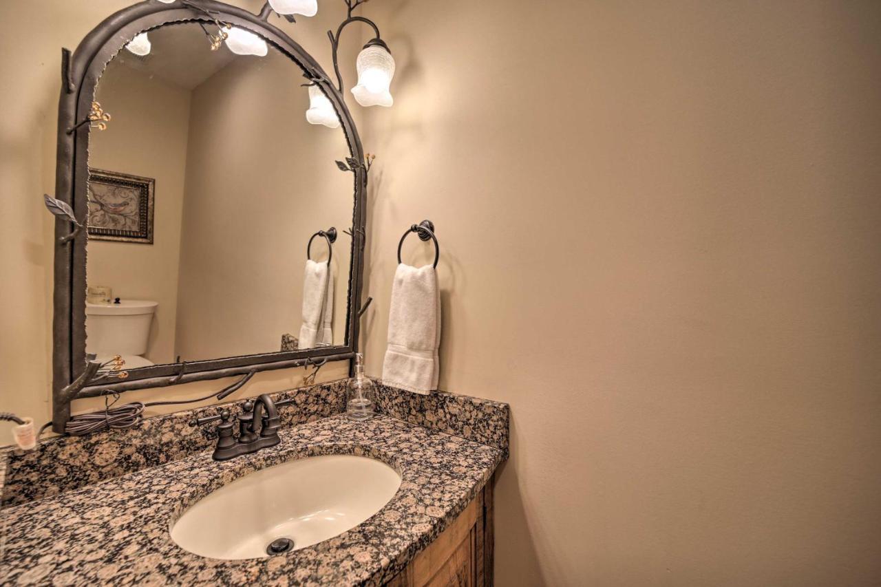 Luxury Cabin Rental In Franklin With Private Hot Tub Exterior foto